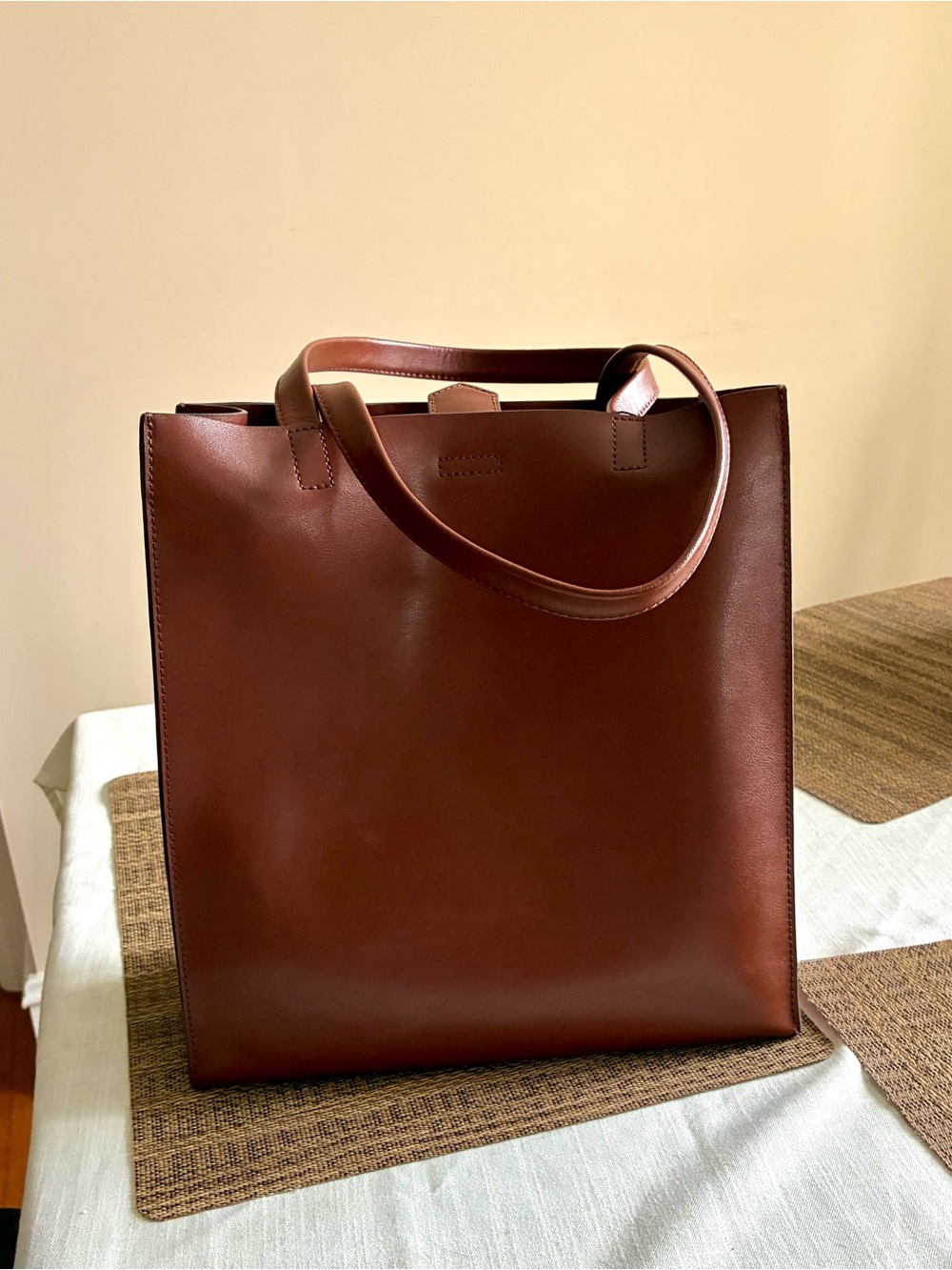 Banana Republic  Leather Tote Bag - Picture 2 of 7